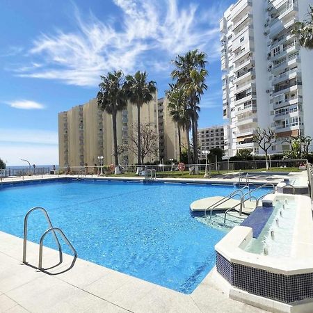 Pool And Beach In Benalmádena Exterior foto