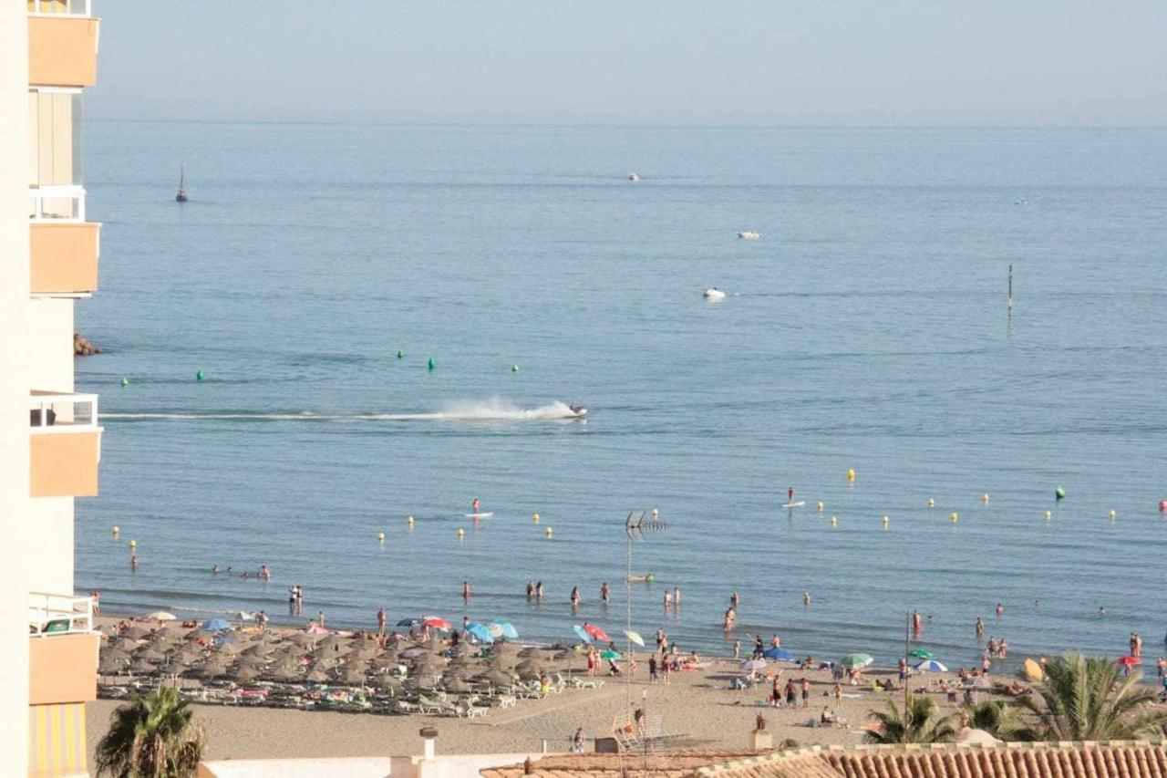 Pool And Beach In Benalmádena Exterior foto